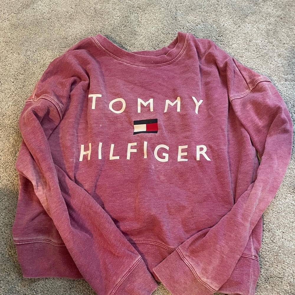 Tommy Hilfiger magenta purple sweatshirt